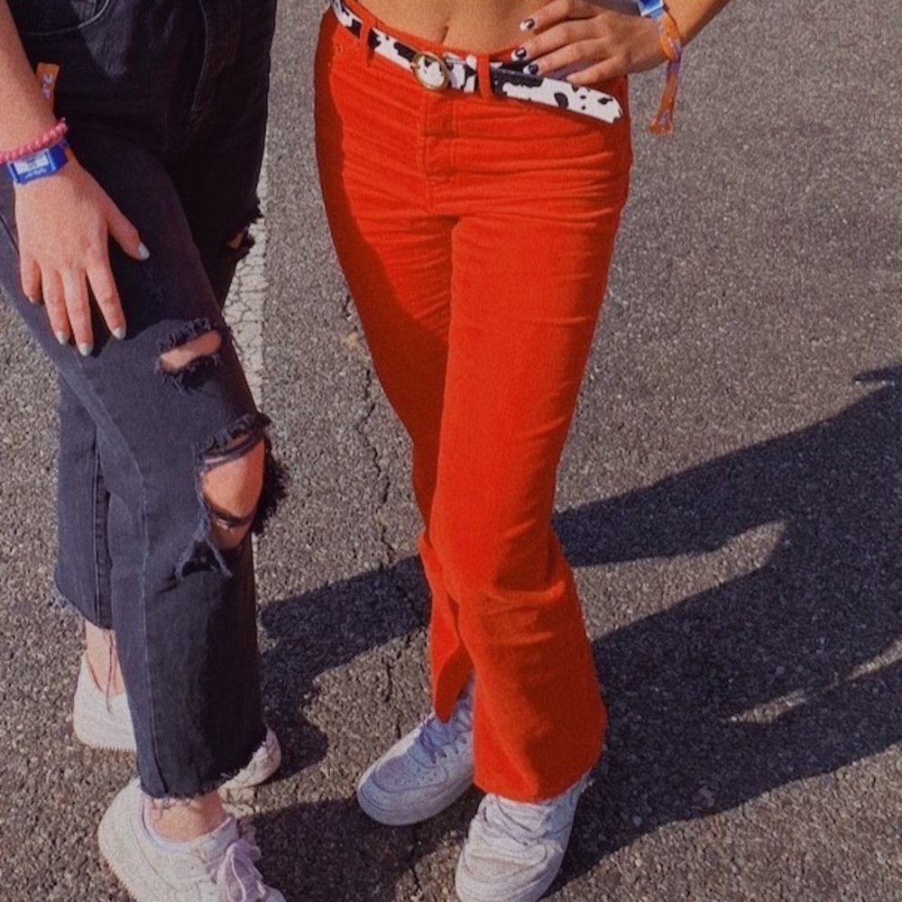 URBAN OUTFITTERS corduroy red jeans